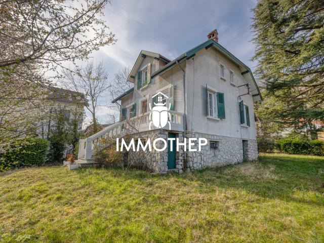 Maison 8 pièces 130 m²