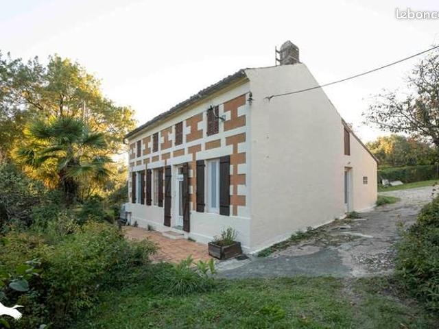 Maison 8 pièces 130 m²