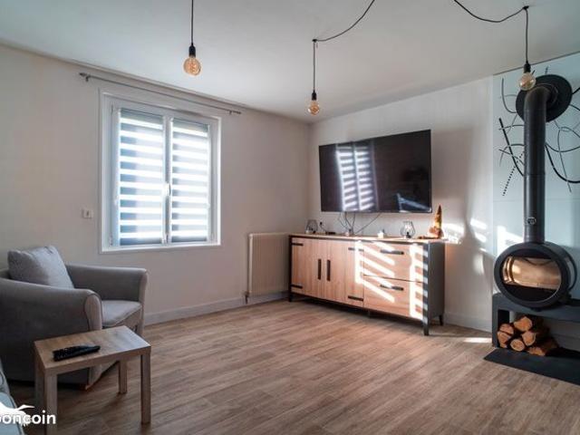 Maison 8 pièces 130 m²