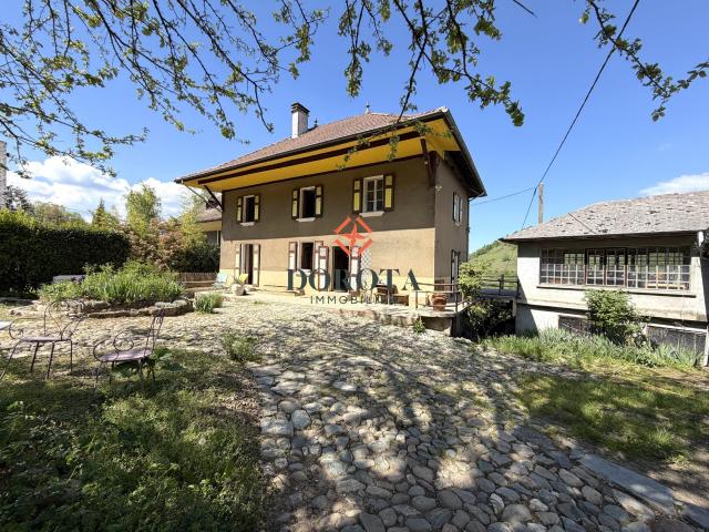 Maison 8 pièces 130 m²