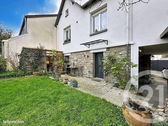 Maison 8 pièces 130 m²