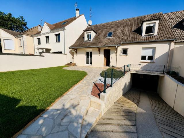 Maison 8 pièces 130 m²