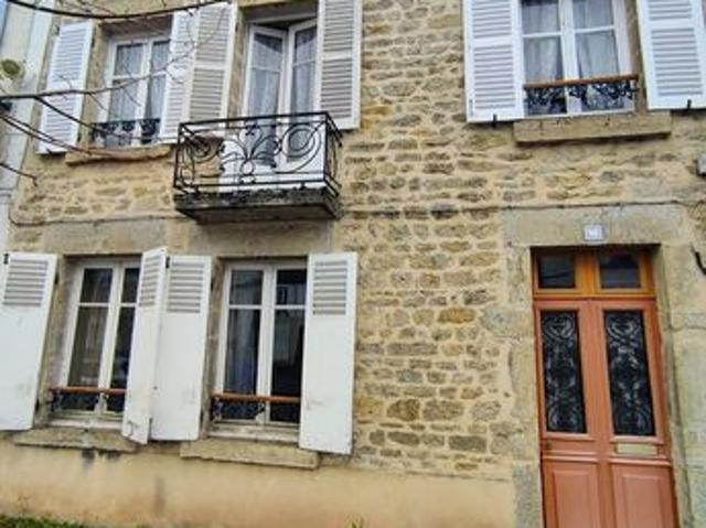 Maison 8 pièces 130 m²