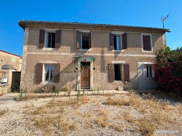 Maison 8 pièces 130 m²