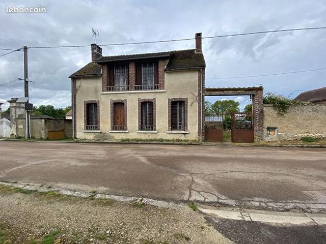 Maison 8 pièces 130 m²
