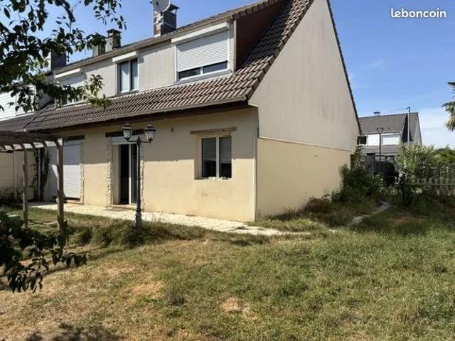 Maison 8 pièces 130 m²