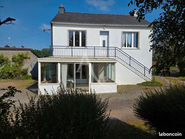 Maison 8 pièces 130 m²