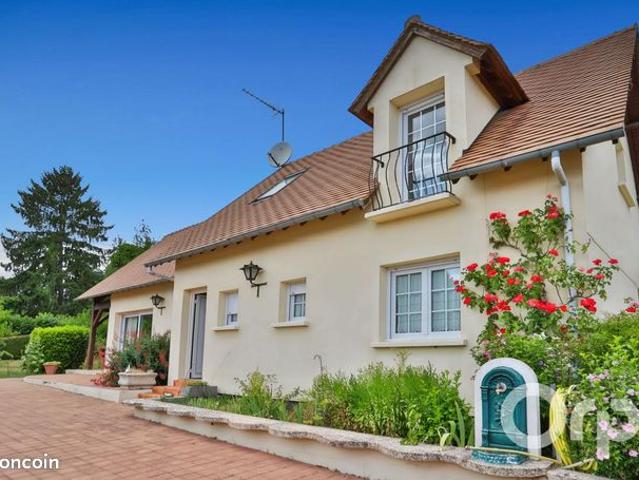 Maison 8 pièces 130 m²