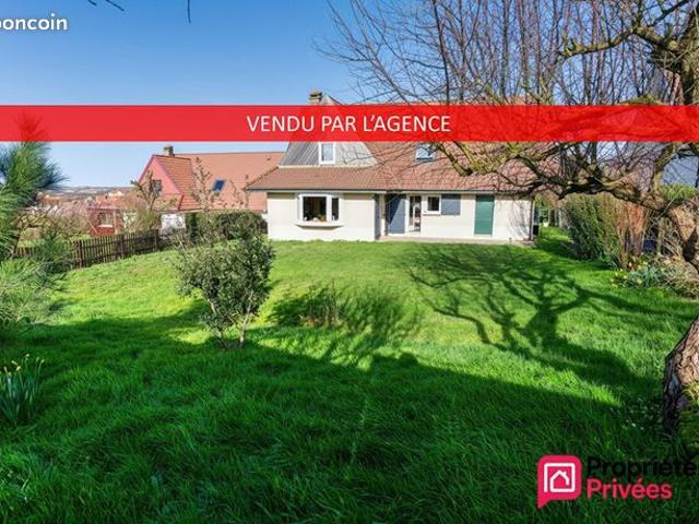 Maison 8 pièces 131 m²