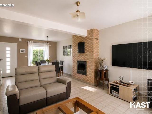 Maison 8 pièces 131 m²