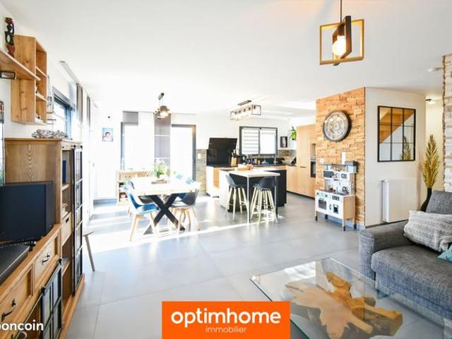 Maison 7 pièces 131 m²