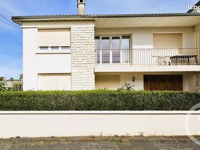 Maison 8 pièces 131 m²