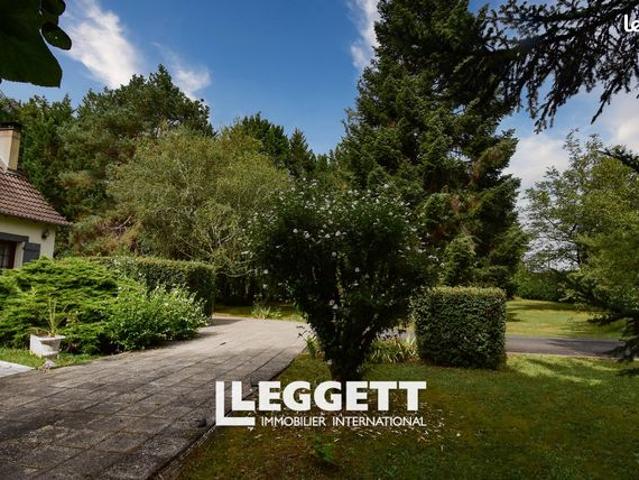 Maison 8 pièces 131 m²