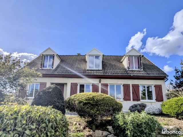 Maison 8 pièces 131 m²