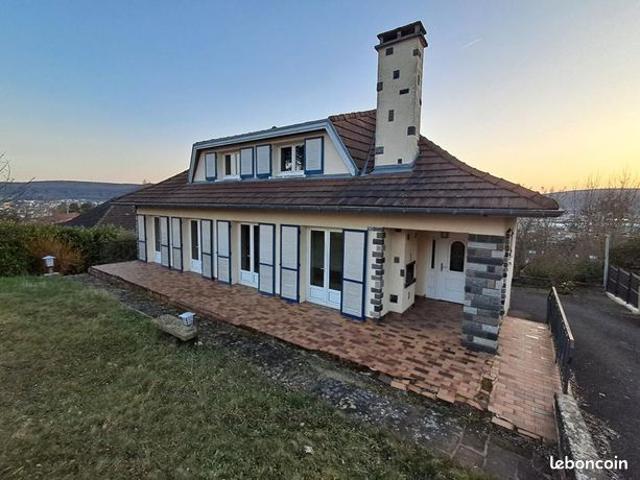 Maison 8 pièces 132 m²