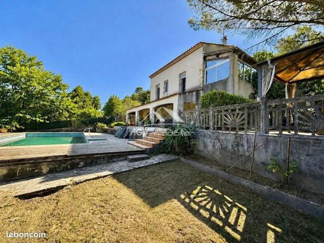 Maison 8 pièces 132 m²
