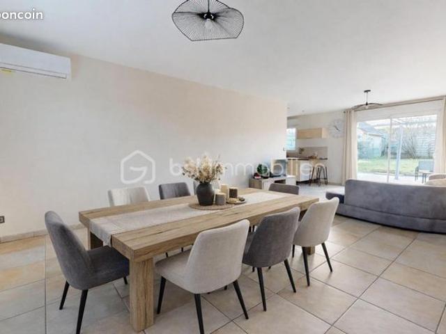 Maison 8 pièces 133 m²