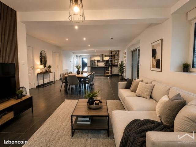Maison 8 pièces 133 m²