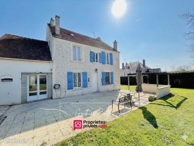 Maison 8 pièces 133 m²