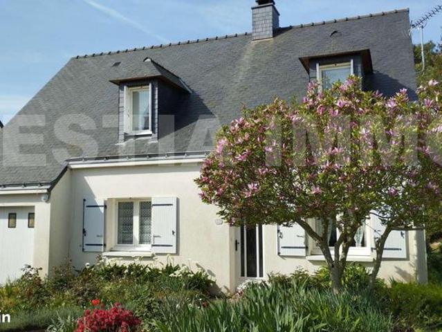 Maison 8 pièces 144 m²