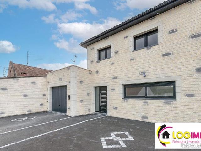 Maison 8 pièces 144 m²