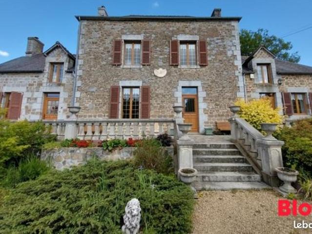 Maison 8 pièces 144 m²