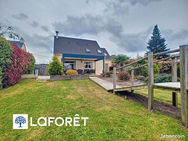 Maison 8 pièces 145 m²