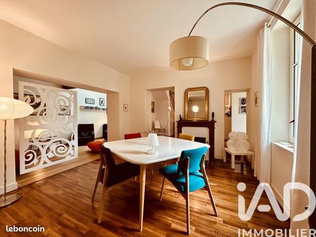 Maison 8 pièces 145 m²