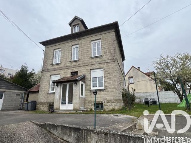 Maison 8 pièces 145 m²