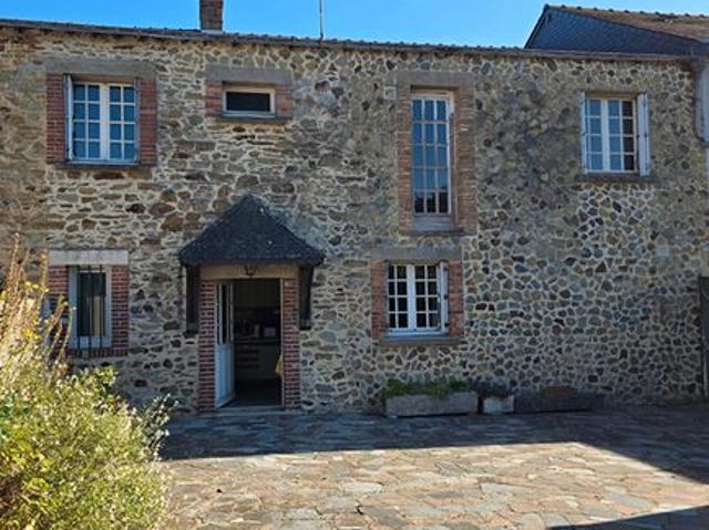 Maison 8 pièces 145 m²