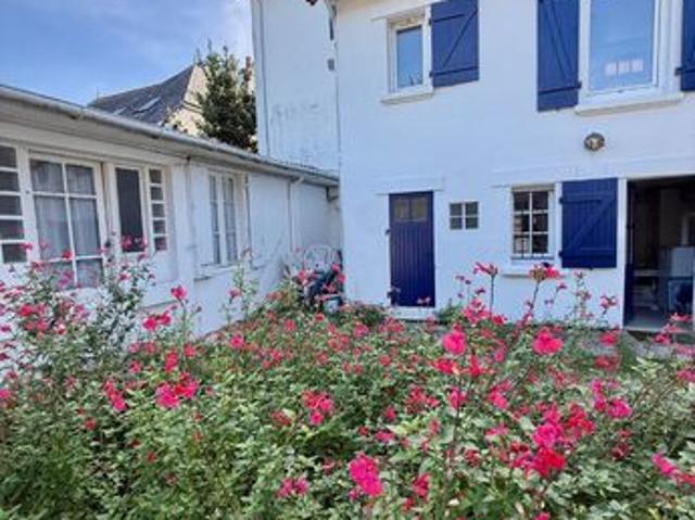 Maison 8 pièces 145 m²