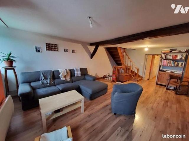 Maison 8 pièces 145 m²