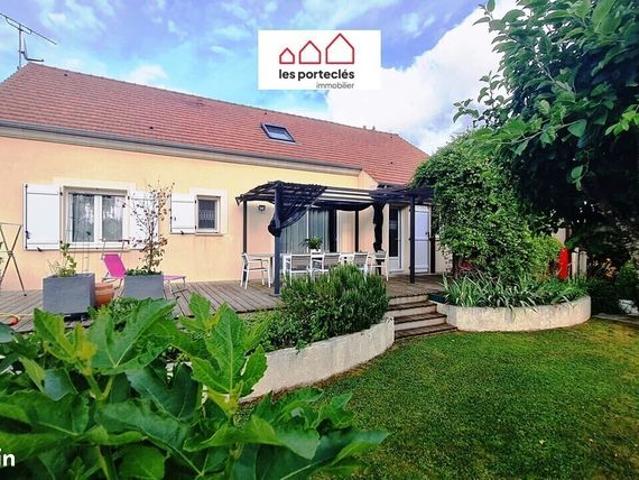 Maison 8 pièces 145 m²