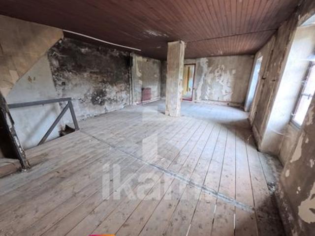Maison 8 pièces 145 m²