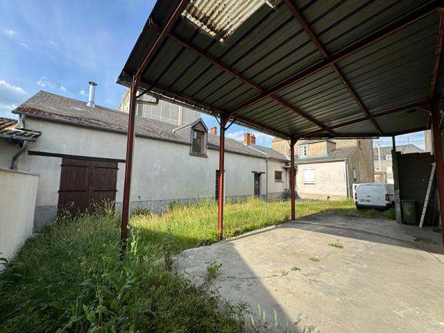 Maison 8 pièces 145 m²
