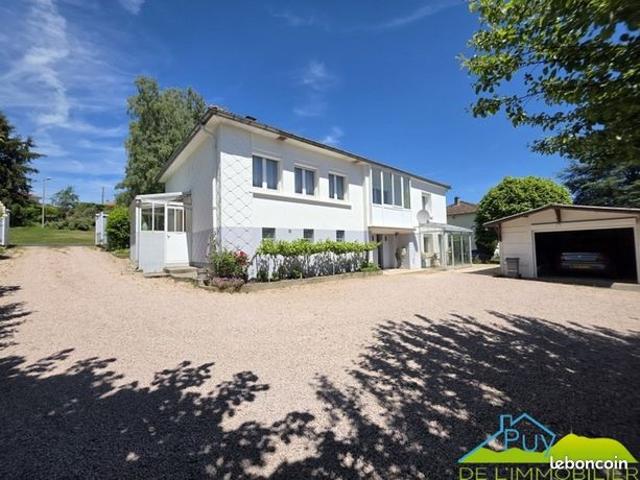 Maison 8 pièces 145 m²