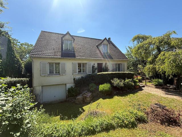 Maison 8 pièces 145 m²