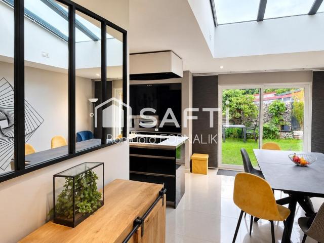 Maison 8 pièces 145 m²