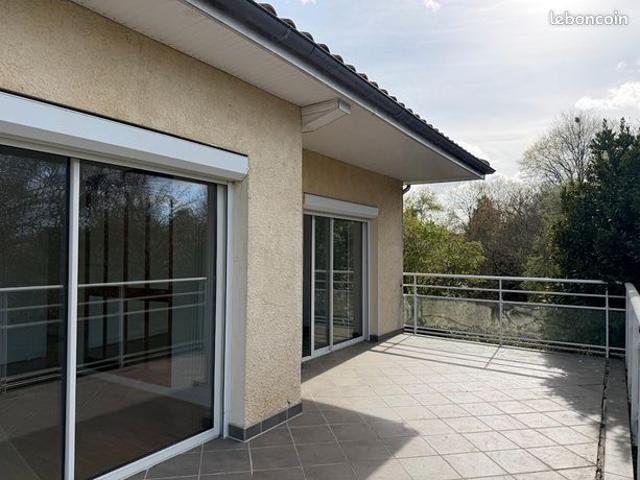 Maison 8 pièces 145 m²