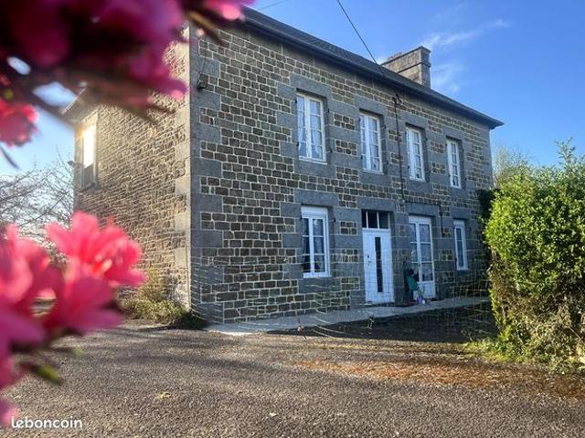 Maison 8 pièces 145 m²