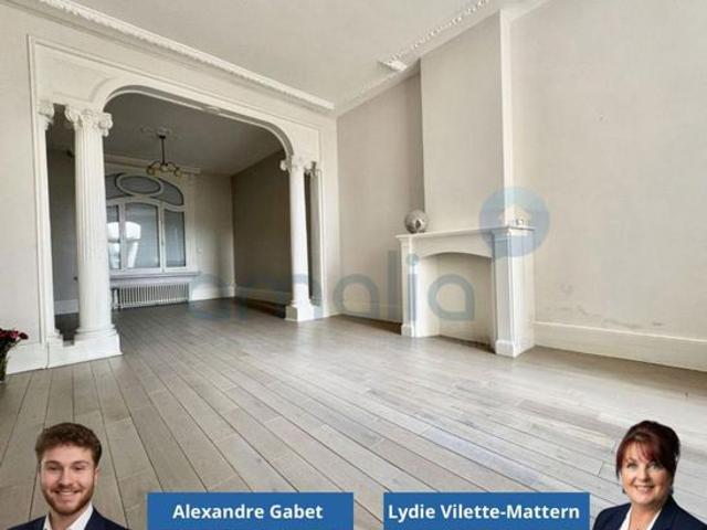 Maison 8 pièces 145 m²