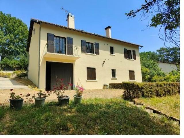 Maison 8 pièces 145 m²