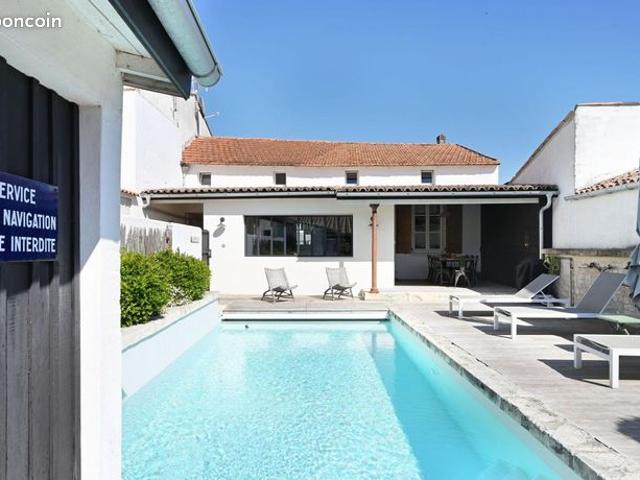 Maison 8 pièces 145 m²