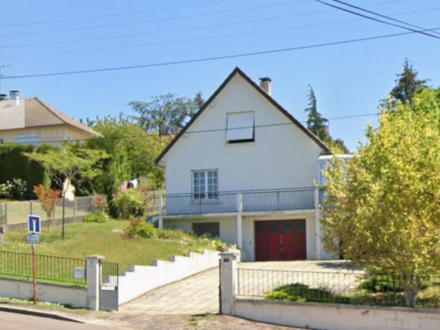 Maison 8 pièces 145 m²