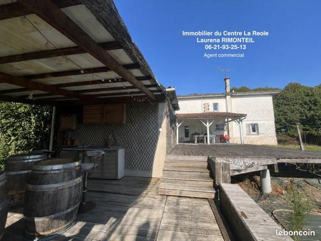 Maison 8 pièces 146 m²