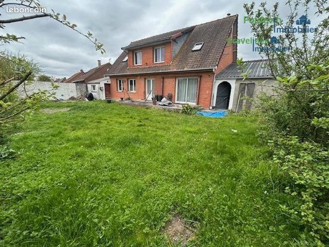 Maison 8 pièces 146 m²