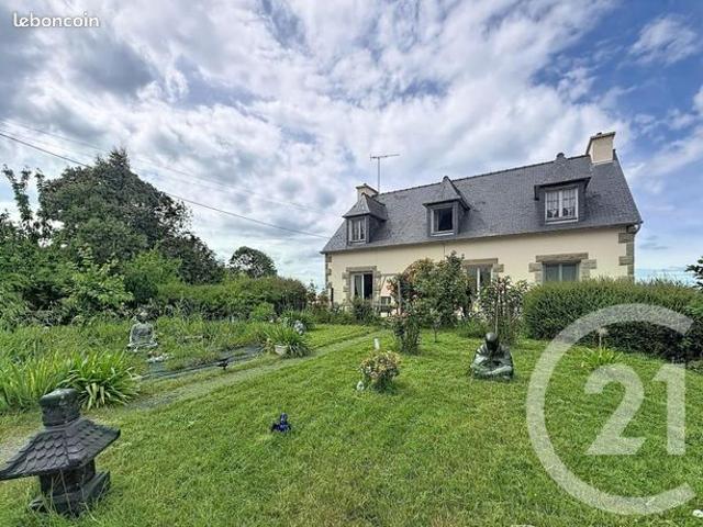 Maison 8 pièces 146 m²