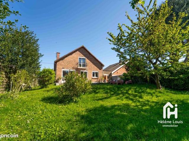 Maison 8 pièces 146 m²