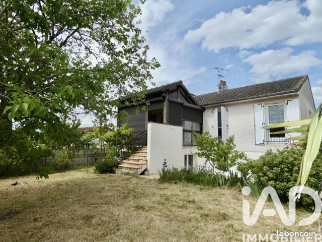 Maison 8 pièces 146 m²