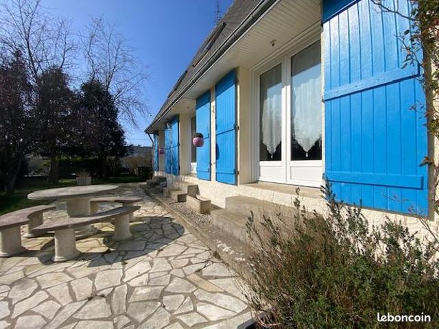 Maison 8 pièces 146 m²